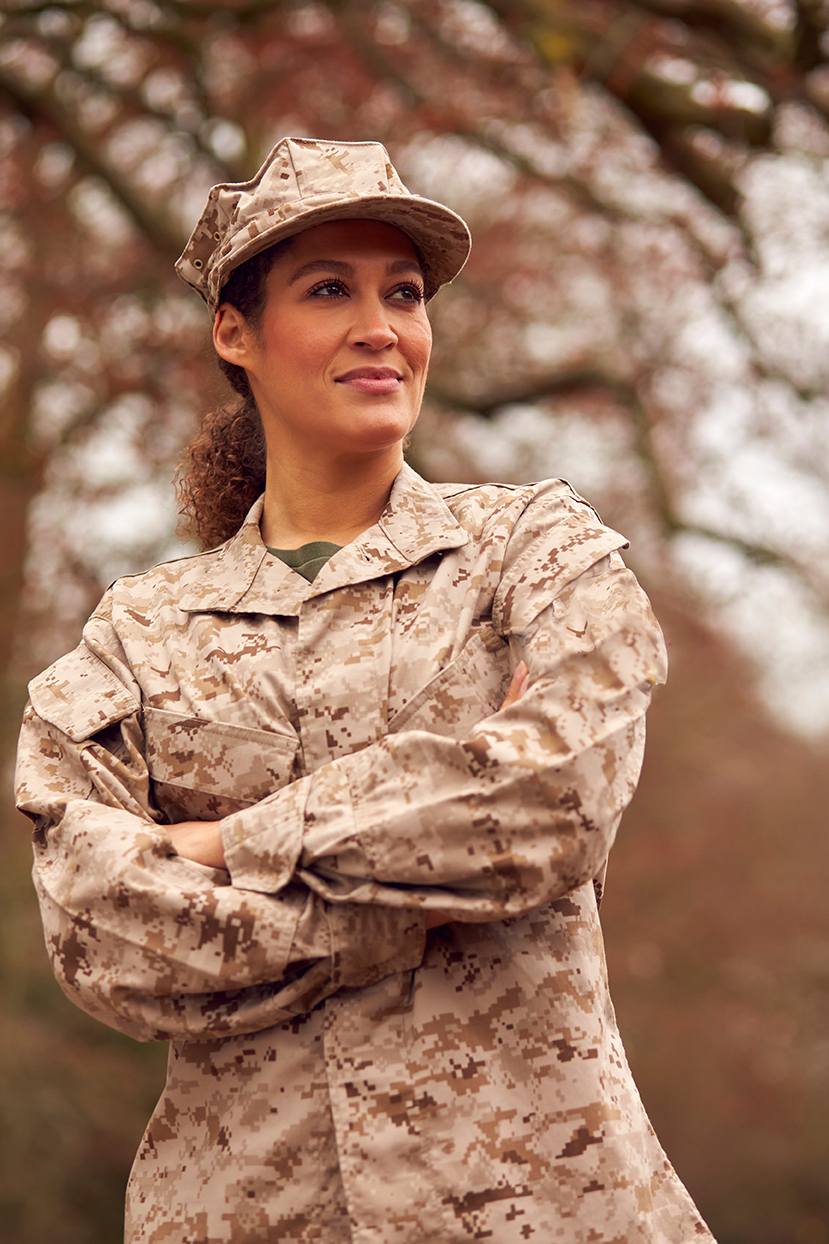 portrait-of-american-female-soldier-in-uniform-ret-2024-10-19-15-58-23-utc